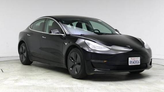 TESLA MODEL 3 2019 5YJ3E1EA7KF415732 image TESLA MODEL 3 2019 5YJ3E1EA7KF415732 image